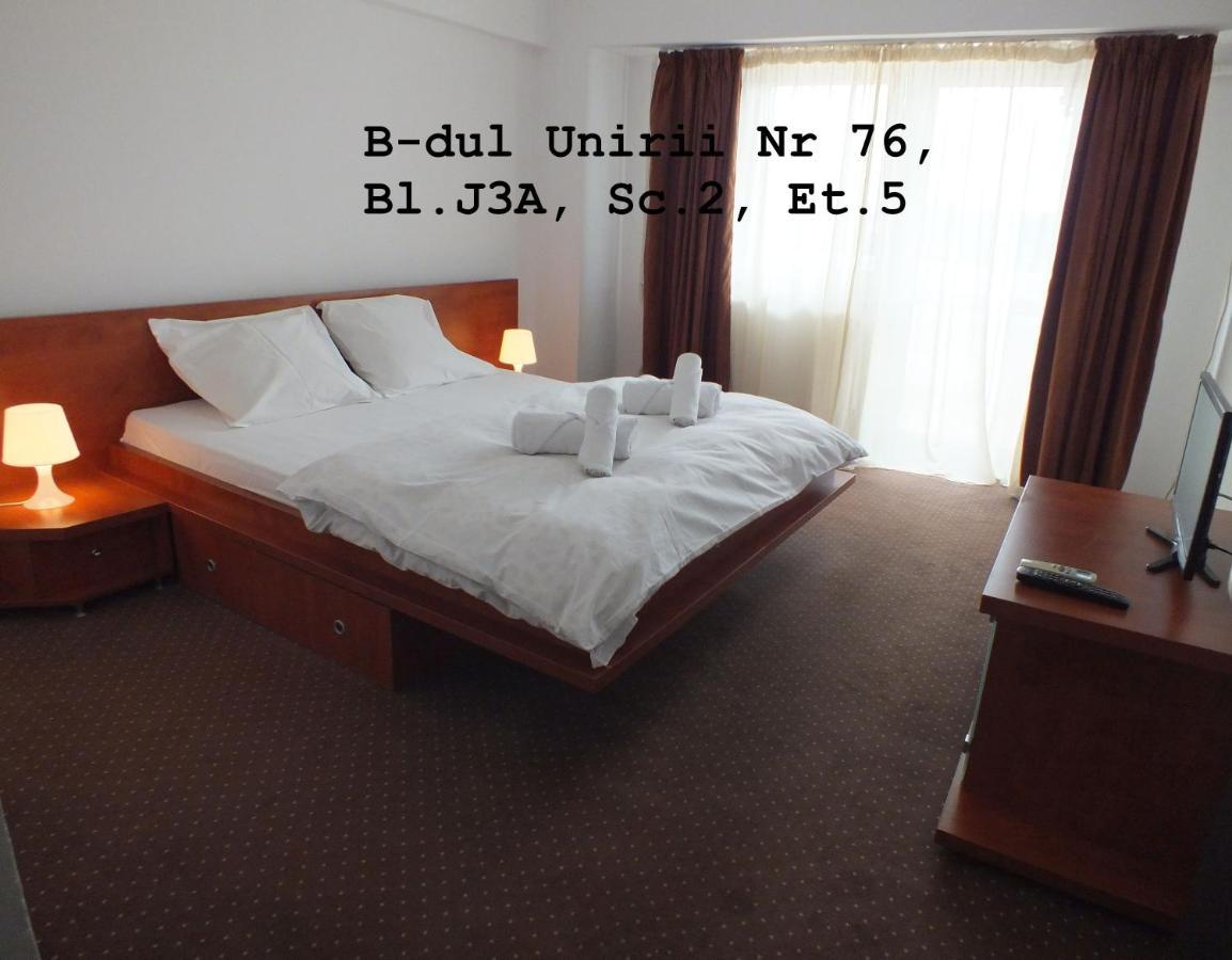 Alba Iulia Square - Apartments And Studios Bucharest Room photo